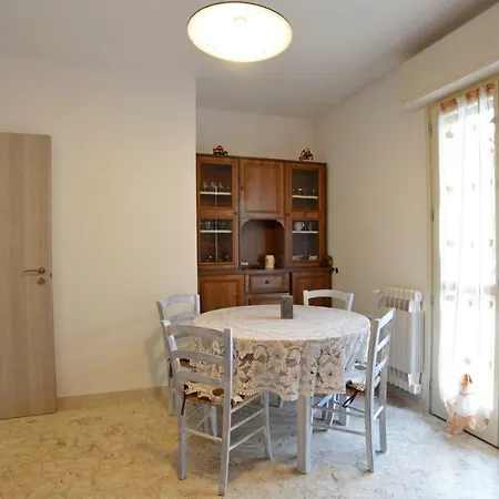 Claudio House 2 * Монтекрето